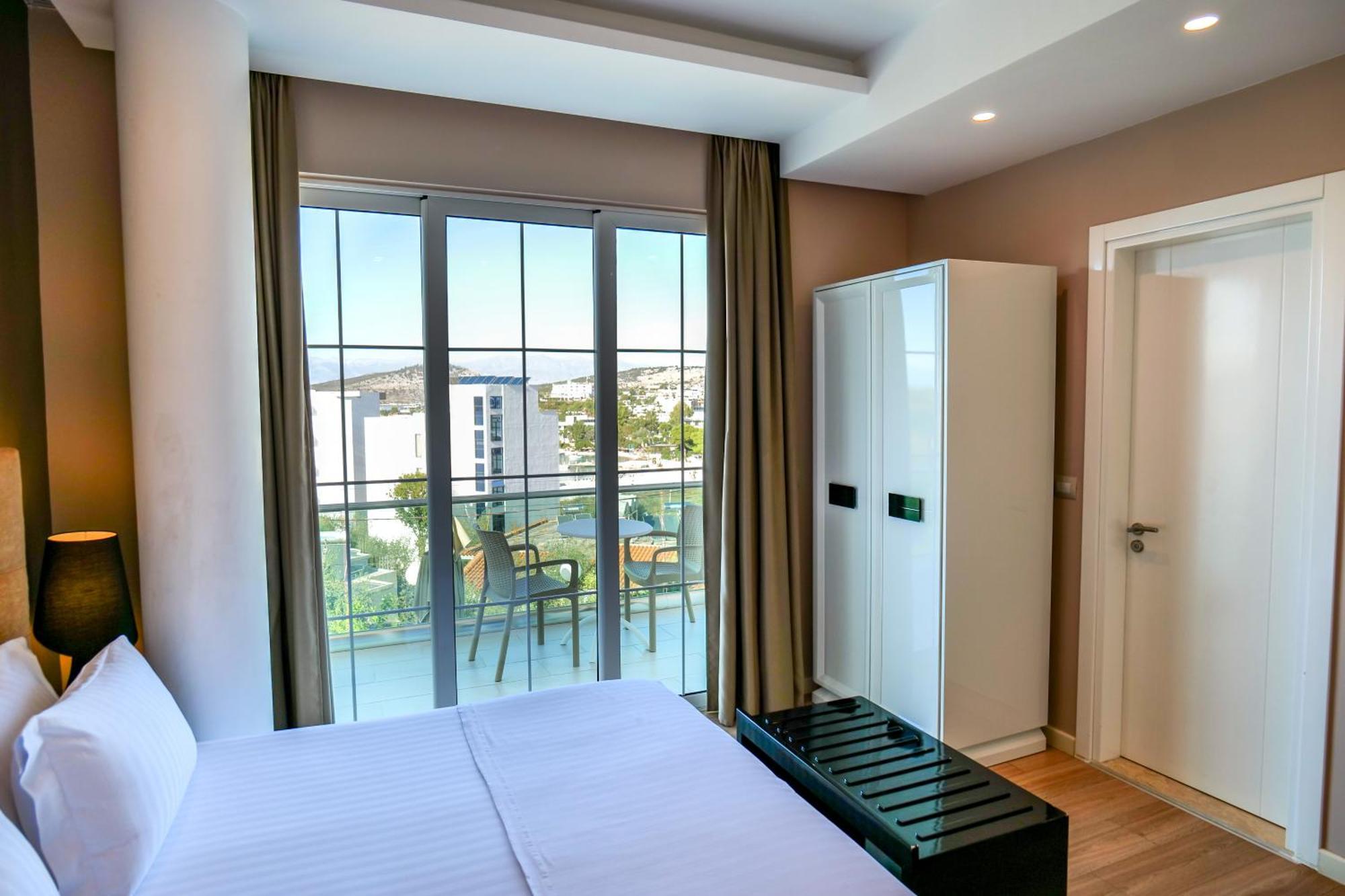 Hotel Luxury Ksamil Luaran gambar