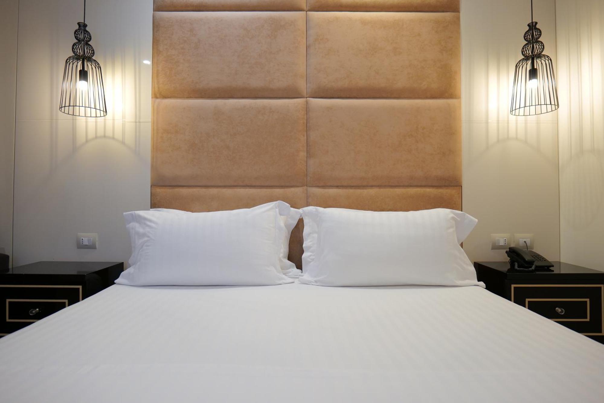 Hotel Luxury Ksamil Bilik gambar