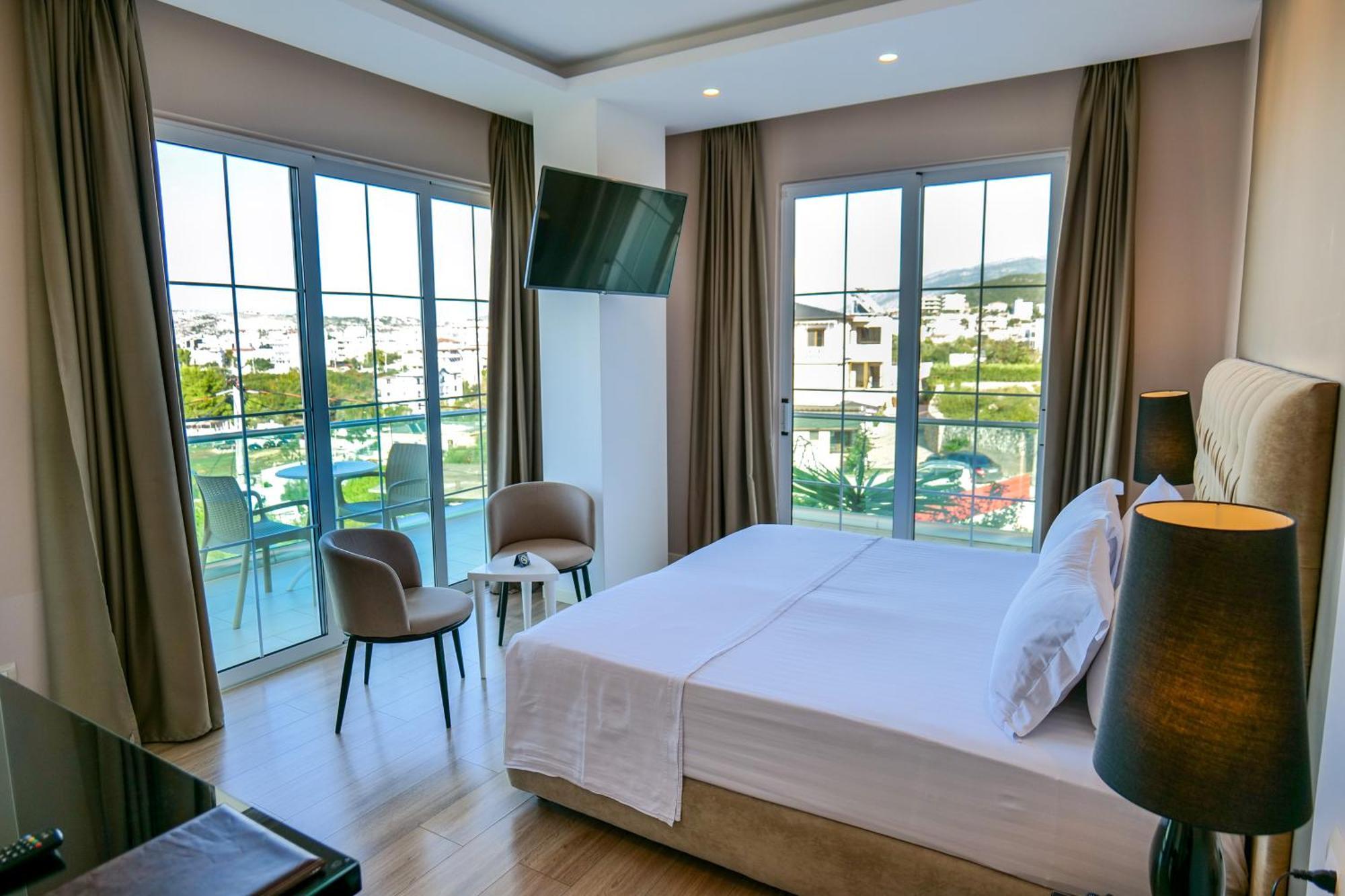 Hotel Luxury Ksamil Bilik gambar