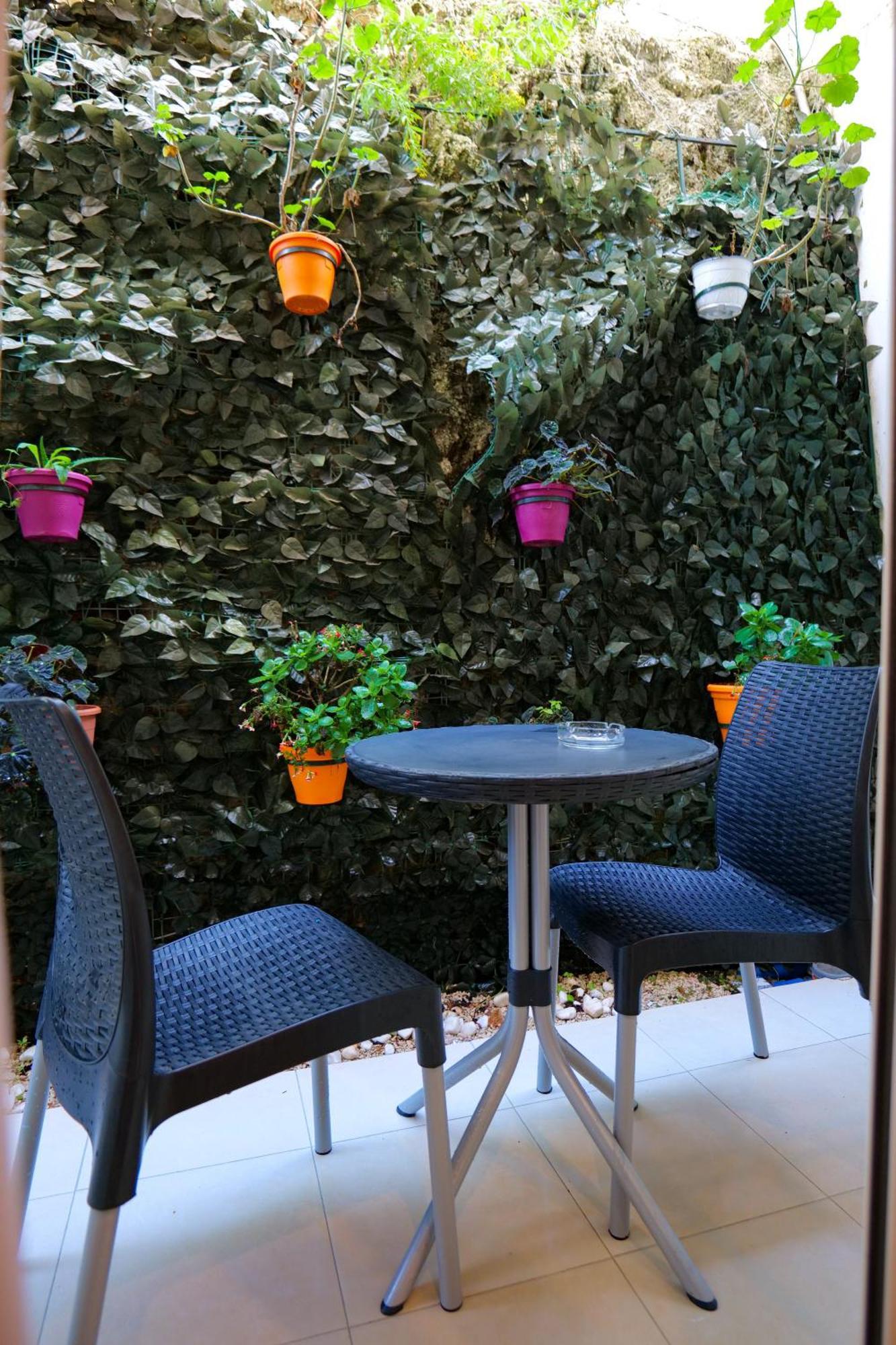 Hotel Luxury Ksamil Bilik gambar